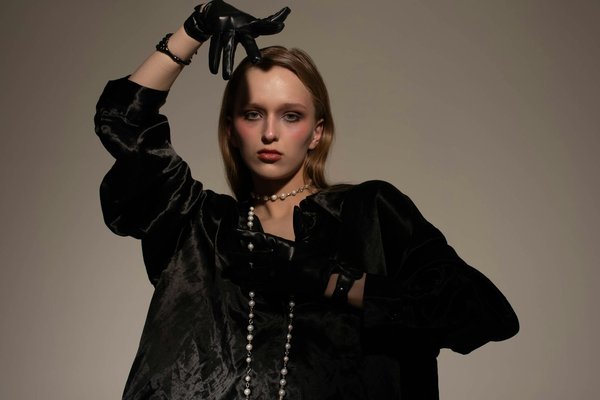 How Does One Navigate British Cuisine Like a Local?